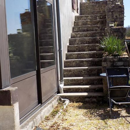 Vue Du Jardin Apartment Les Adjots Exterior foto